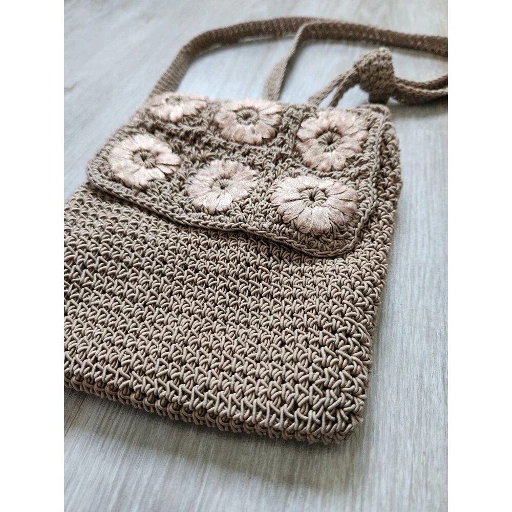 VTG Amanda Smith Crochet Crossbody Purse Bag Oatmeal Floral  Zip Y2K 90s GUC